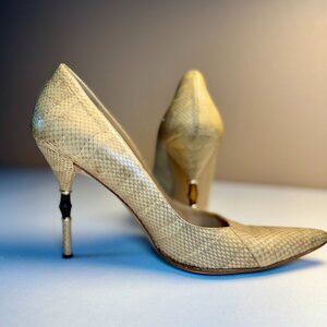 Gucci Python Bamboo Heel Pumps Tan Pointed Toe Vintage Size 40C Made Italy 90s